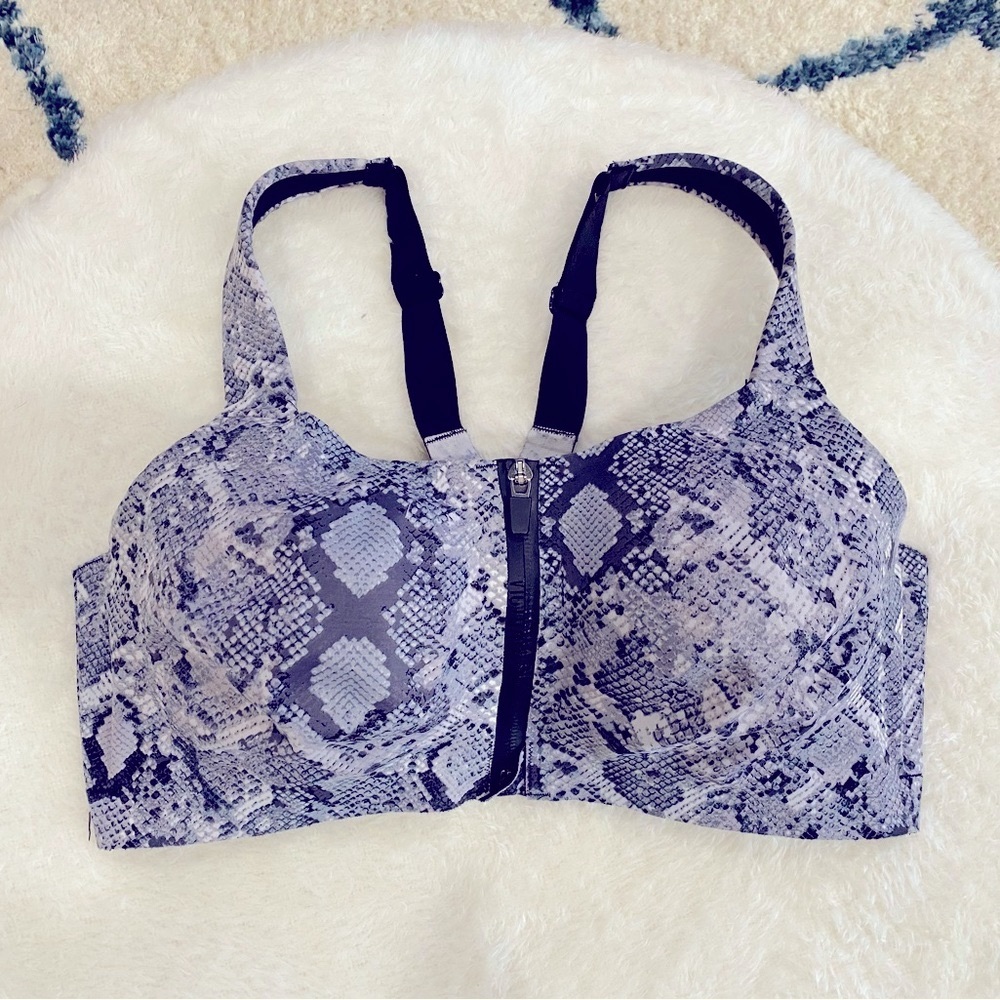 VS sports bra